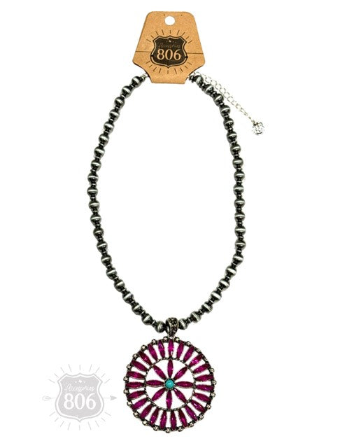 806 Fuchsia Daisy Wheel Pewter Bead Necklace