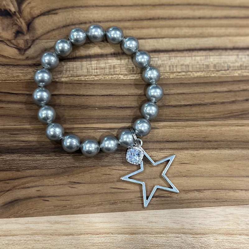 Star Stretch Bracelet with Clear Stone
