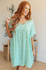 STB Rodeo Lights Dolman Sleeve Dress in Mint Floral