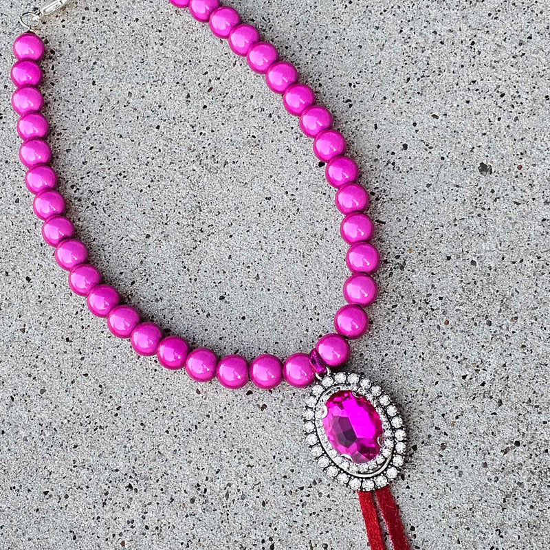 SL Must Have Necklace - Fuchsia